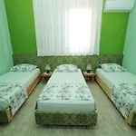 The House Of Dreams 1 *